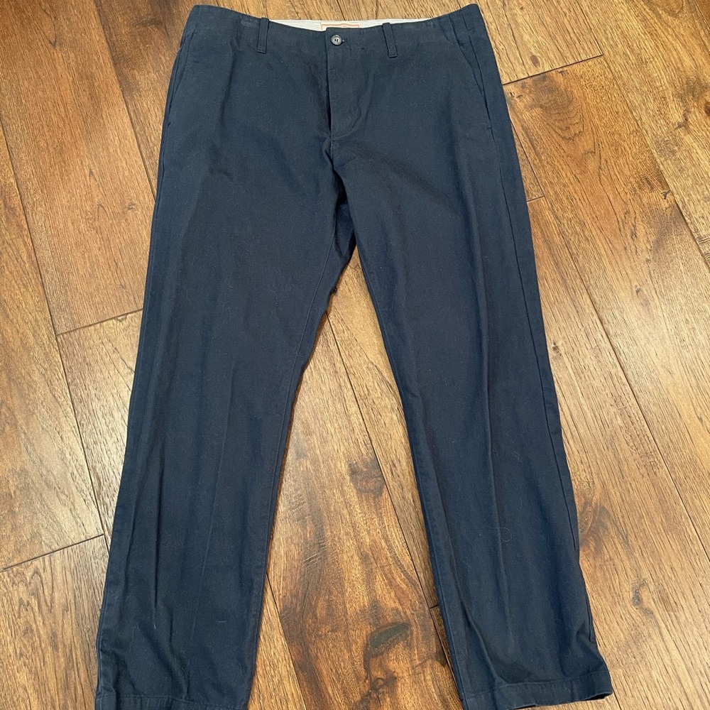 Flint and Tinder men’s slacks